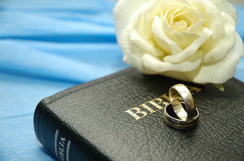 rings, bible, flower