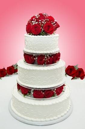 cake with red roses